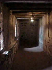 S2-213f.jpg (41031 octets)
